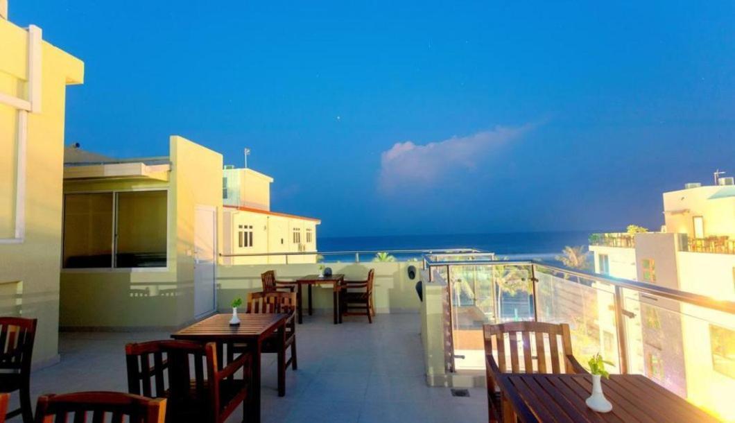 Eleven Trees Maldives Hotel Hulhumale Exterior photo